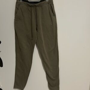 Eddie Bauer sweatpants army Green.  men’s. Medium